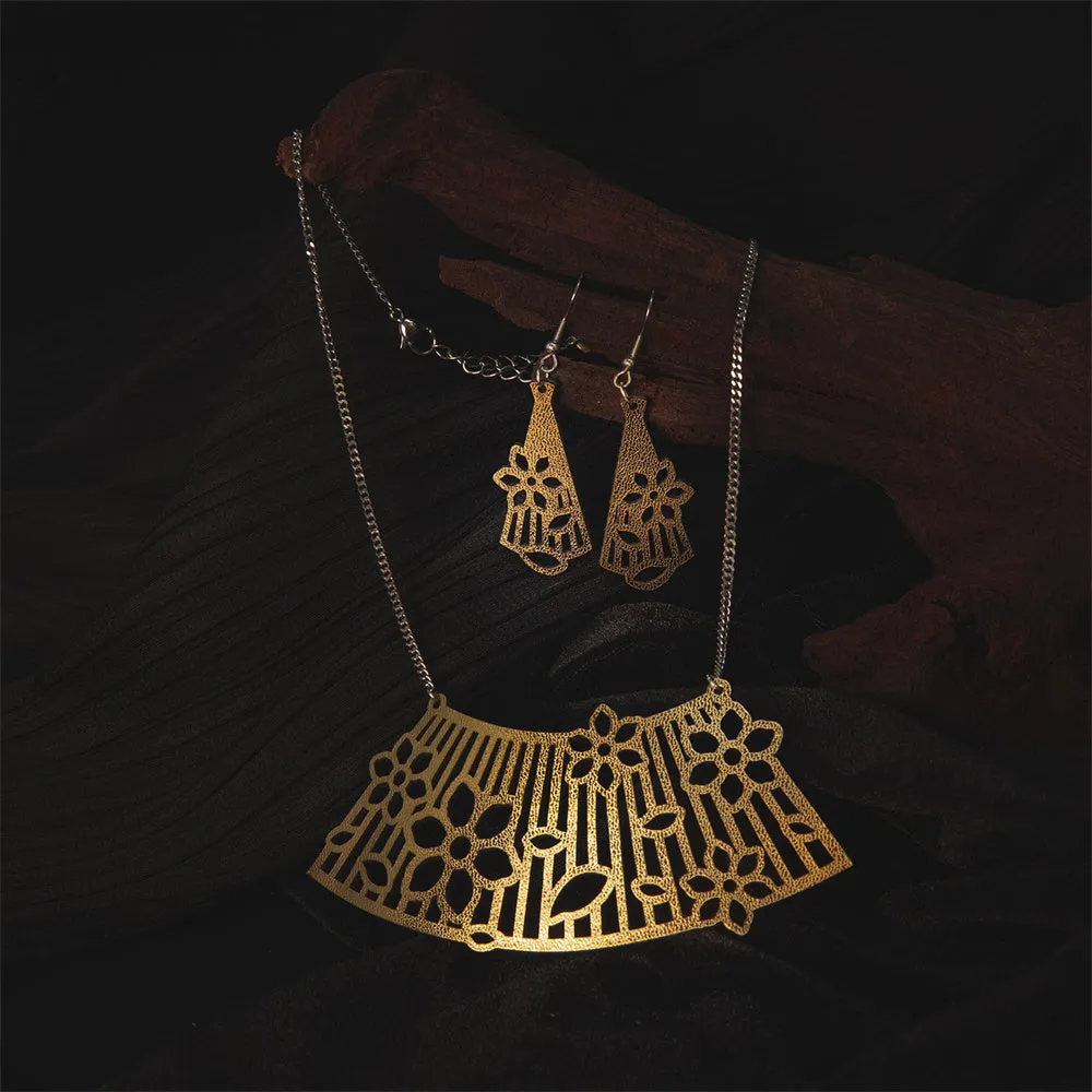 Withered Petals Earrings